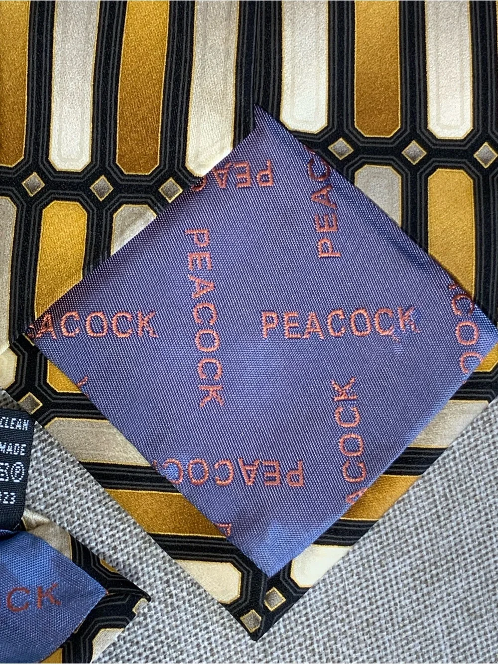 Peacock Vintage Geometric Silk Tie Wide Retro Necktie